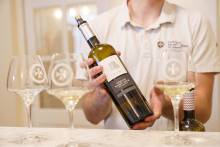 Notre zone d'activité pour ce service Sélection exclusive de vins pour hôtels et restaurants par un fournisseur expert renommé